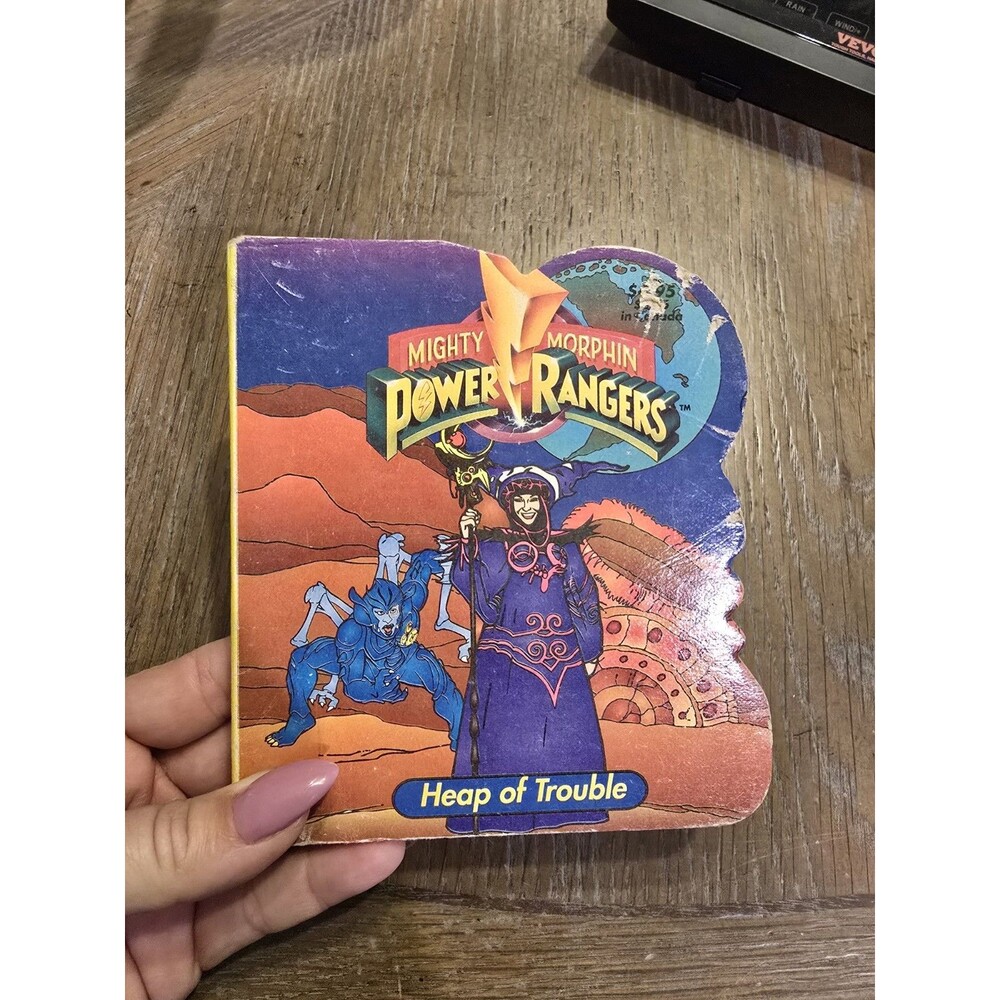 Mighty Morphin Power Rangers Book Published 1994